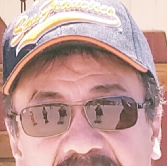 Meet your Posher, Roberto - Picture 1 of 1